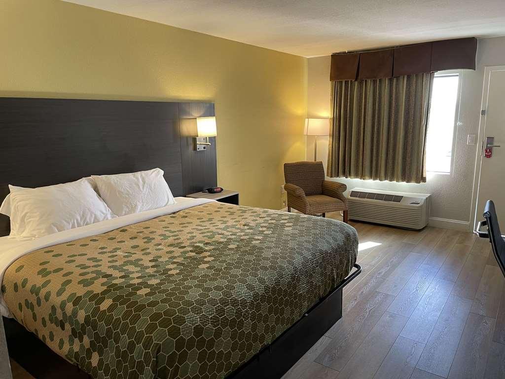 Econo Lodge White Pine Morristown I-81 & I-40 Split Zimmer foto